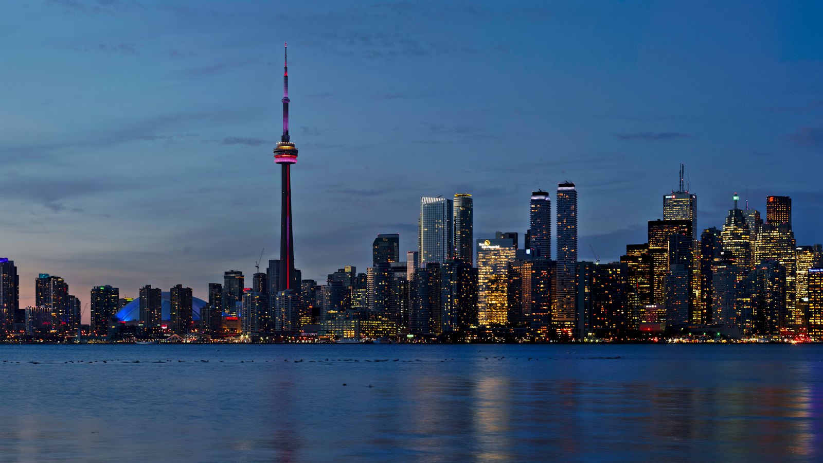 Travel photo for flights to Canada