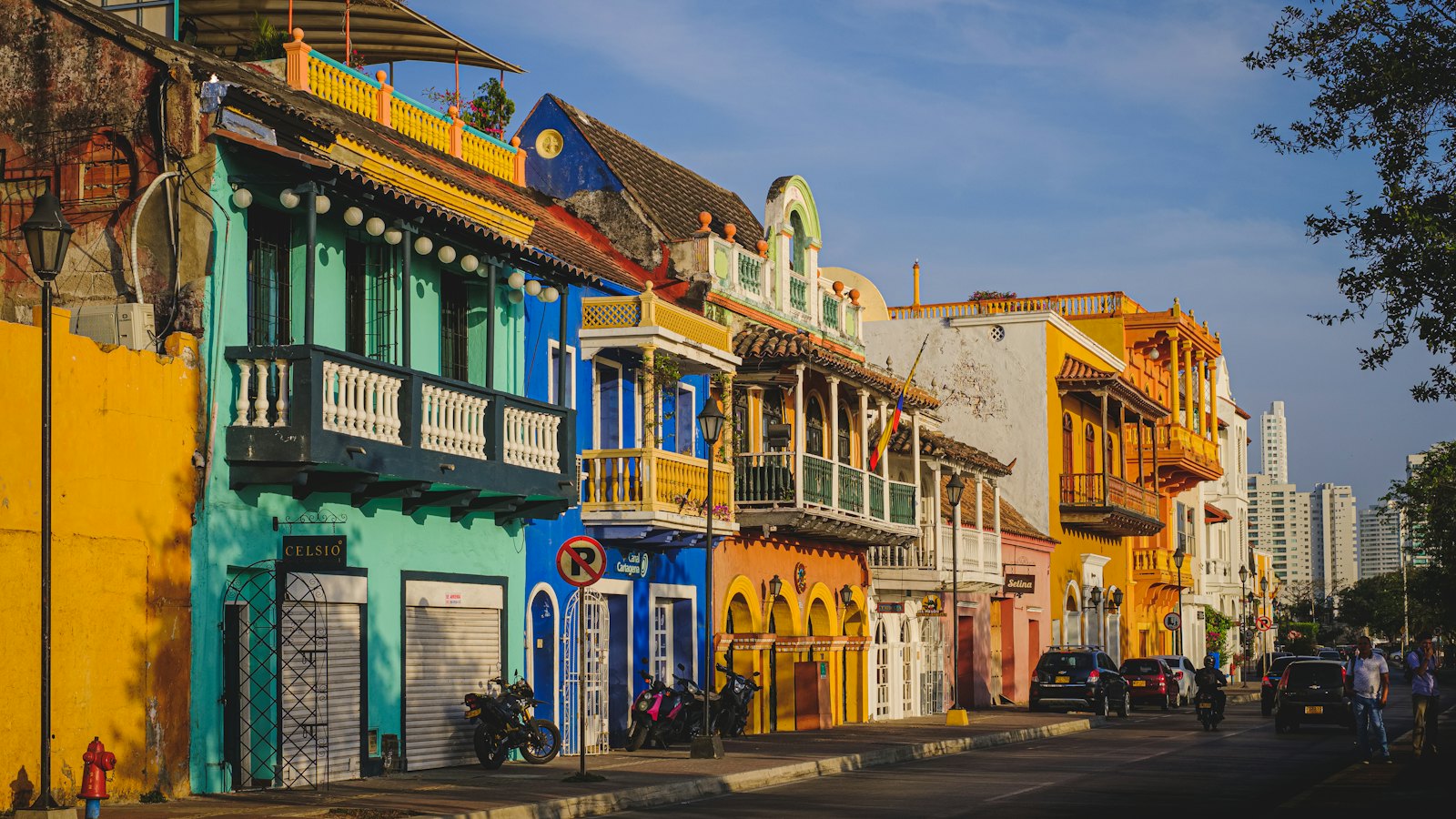 Travel photo for flights to Colombia